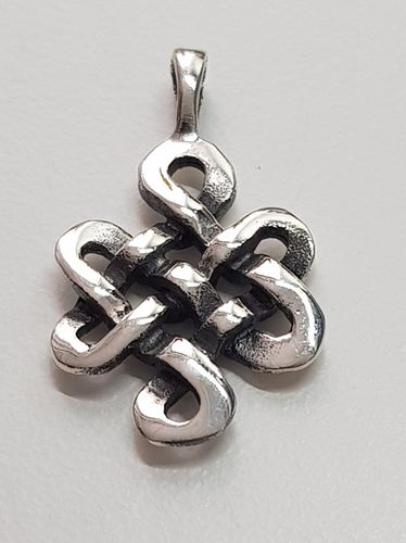 Mystic Knot Pendant - Silver